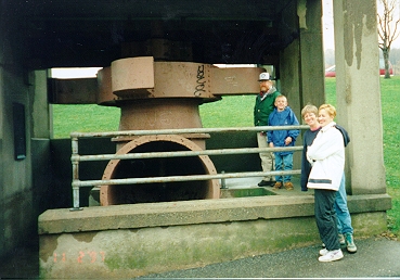 groupphoto.gif